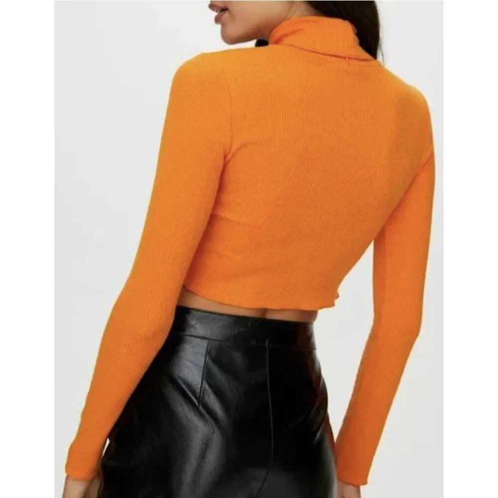 ARITZIA WILFRED Nova Ribbed Turtleneck Cropped Top in Orange Burst Small Y2K - Picture 2 of 14